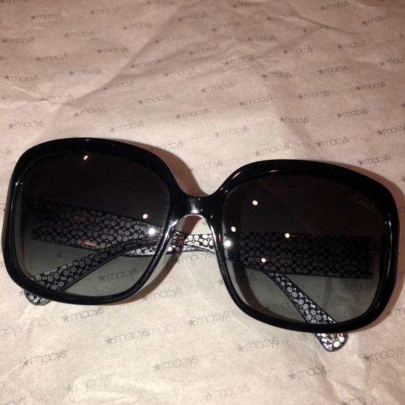 Coach Sunglasses - Picture 5 of 6